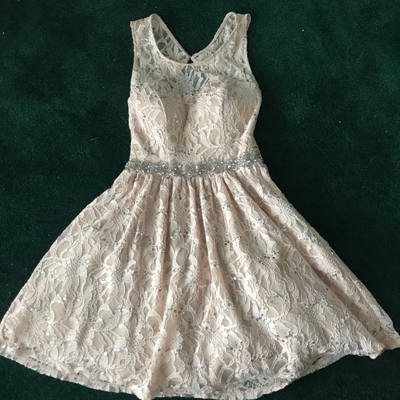 prom dress - Picture 2 of 5